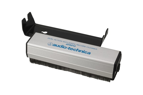Audio-Technica AT6013 Dual-Action Brush Audio-Technica AT6013 Dual-Action Brush