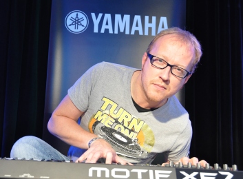 Yamaha szintetizátor workshop